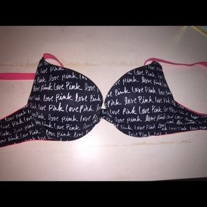 32B VS Pink Wear Everywhere Push-up bra.